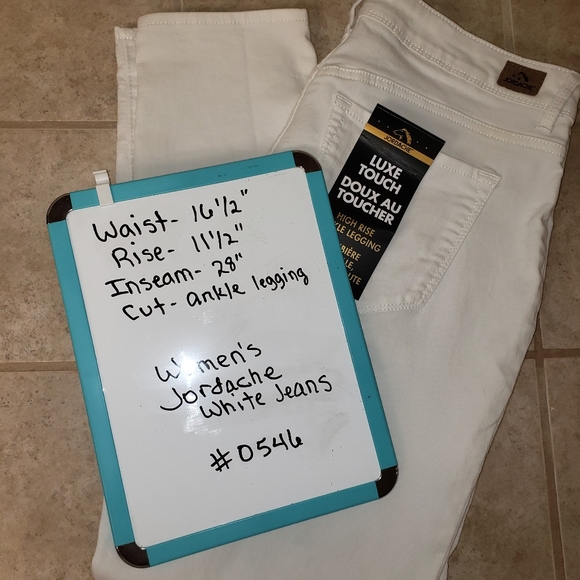 Jordache Ankle Crop Jeans Runs SMALL - Picture 5 of 5